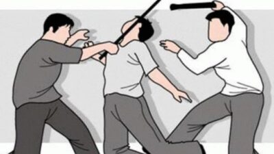 Rekam Aksi Begal, Dua Remaja Ini Dianiaya Geng Motor