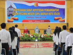 Pemko Solok Serahkan 67 SK CPNS Kota Solok Formasi 2019