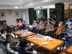 Dapatkan Pengaduan, DPD RI Adakan Rapat dengan Asosiasi Penyelenggara Haji dan Umroh