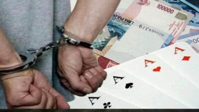 Unit Reskrim Polsek Sitiung Amankan 10 Pria Main Judi Song