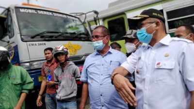 Tinjau Langsung Proses Evakuasi, Hendri Septa : Bakal Kaji Ulang Rute Trans Padang