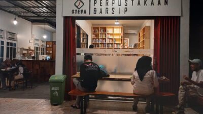 Perpustakaan Steva Wujudkan Literasi Lewat Warung Kopi Pojok Steva
