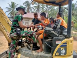 Satgas TMMD 110/ Kodim 1201 Ciptakan Senyum Anak Kecil Desa Tolok
