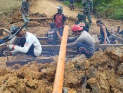 Anggota Satgas TMMD 110/ Kodim 1201 Kebut Pengerjaan Jembatan Box Cluvert