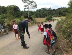 Satgas TMMD 110/ Kodim 1201 Beri Motivasi Anak-anak SD