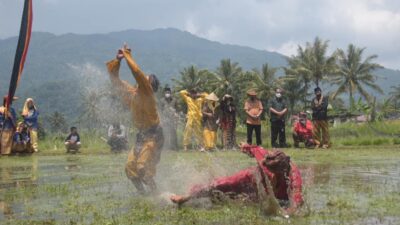 Puluhan Influencer Promosikan Wisata Padang Panjang