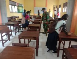 Satgas TMMD 110 / Kodim 1201, Edukasi Siswa Menjaga  Kebersihan Kelas