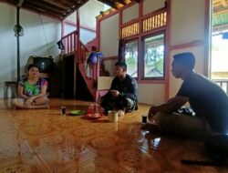Antusias Warga Sambut Anggota Satgas TMMD 110/ Kodim 1201