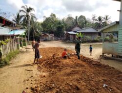 Satgas TMMD 110/ Kodim 1201 Ajak Warga Ratakan Tanah