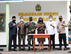 Bupati Pessel Hadiri Pencanangan WBK WBBM Oleh Kejari Donna Rumiris Sitorus