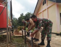 Jadi Contoh, Satgas TMMD 110/ Kodim 1201 Selalu Patuhi Prokes