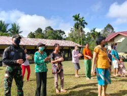 Antusias Anggota Satgas TMMD 110/ Kodim 1201 Senam Bersama Lansia