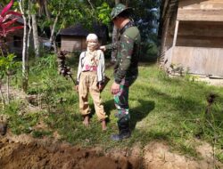 Satgas TMMD 110/ Kodim 1201 Motivasi Anak-anak Desa Tolok