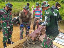Satgas TMMD 110/ Kodim 1201 Gunakan Arco Angkut Semen Untuk Jembatan