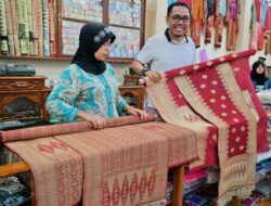 Gubernur Sumbar Dorong Produk Kerajinan Budaya Lokal Tembus Pasar Ekspor