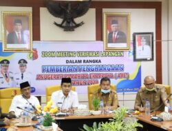 Wawako Ikuti Vicon Dalam Rangka Penganugerahan Penghargaan Parahita Eka Praya (APE) Kota Solok Tahun 2020