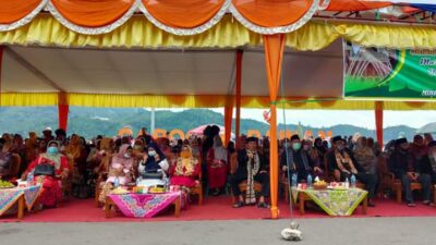 Tradisi Balimau Paga Nagari Painan di Kawasan Wisata Pantai Carocok