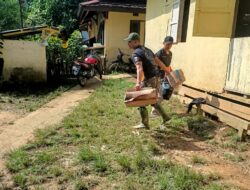 Peduli Lingkungan, Anggota Satgas TMMD Kodim 1201 Laksanakan Pembersihan Pangkalan Pemukiman