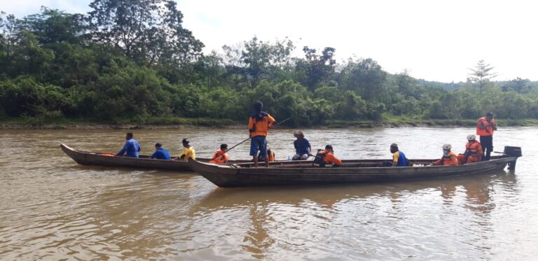 Nekat Sebrangi Sungai, Tiga Pemudik Hilang di Limapuluh Kota Sumbar