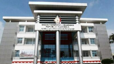 BPK Duga Ada Penyimpangan dalam Dana Covid-19 Sumbar