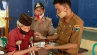 KPM Terima BLT DD Nagari Lagan Mudiak Punggasan