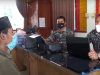 Tersangka AL saat diperiksa oleh petugas kepolisian Polres Solok Selatan. Foto : Istimewa