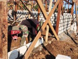 Semangat Warga Sukseskan Pembangunan Merata di Kampungnya