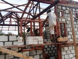 Didatangi Satgas TMMD, Warga Kampung Dorba Sigap Bantu Segala Pengerjaan