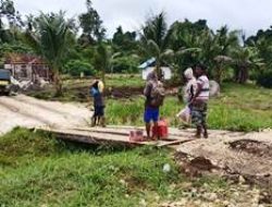 Warga Kampung Dorba Sangat Menghargai Kehadiran Satgas TMMD