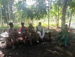 Danramil Pantai Timur Beri Pemahaman Pembangunan TMMD kepada Warga