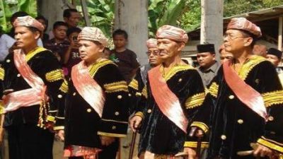 5 Mitos tentang Pria Minang yang Beredar di Masyarakat