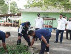 Sejumlah ASN Dikerahkan untuk Gotong Royong di Pariaman