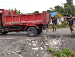 Alat Berat Bantu Ringankan Pekerjaan Satgas TMMD dan Warga