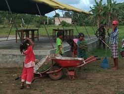 Senyum Anak-anak Kampung Dorba Jadi Penyemangat Satgas TMMD