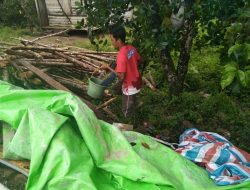 Penyiapan Bahan Untuk Proses Pengecoran Oleh Satgas TMMD Ke-111 Kodim 1202/Singkawang
