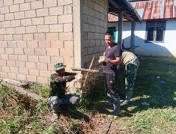 Kekompakan Anggota Satgas Membuat Besi Cor