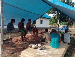 Sebelum Kembali Bekerja, Satgas TMMD dan Warga Istirahat Terlebih Dahulu