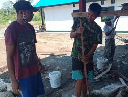 Sikap Saling Membantu Satu Sama Lain Ditunjukkan Satgas TMMD Kodim Sarmi