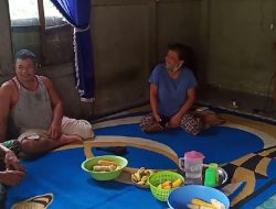 Melakukan Anjangsana Ke Rumah Warga Dilokasi Sasaran Oleh Satgas TMMD Ke-111 Kodim 1202/Skw