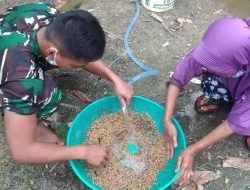 Satgas TMMD Ini Bantu Warga Cuci Sahang.