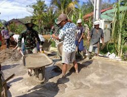 Gotong Royong Guna Mendukung Keberhasilan TMMD Ke-111 Kodim 1207/Pontianak
