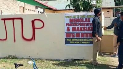 Tiga Hotel di Pasir Jambak Padang Disegel Warga karena Diduga Tempat Praktik Maksiat