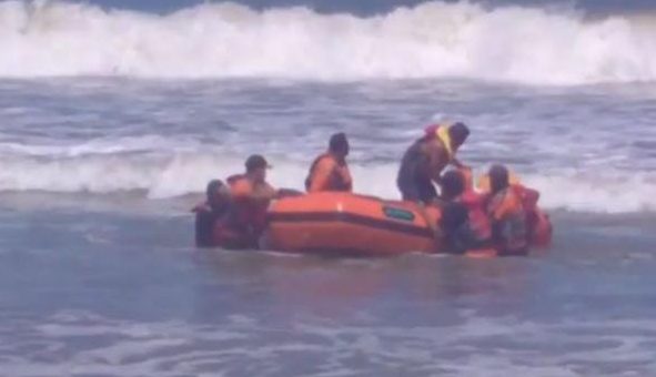 Nelayan Pantai Selatan Temukan Mayat Mengapung Di Pulau Beringin
