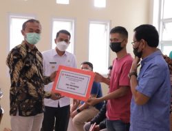 Korban Kebakaran Menerima Bantuan Dari Pemko Solok