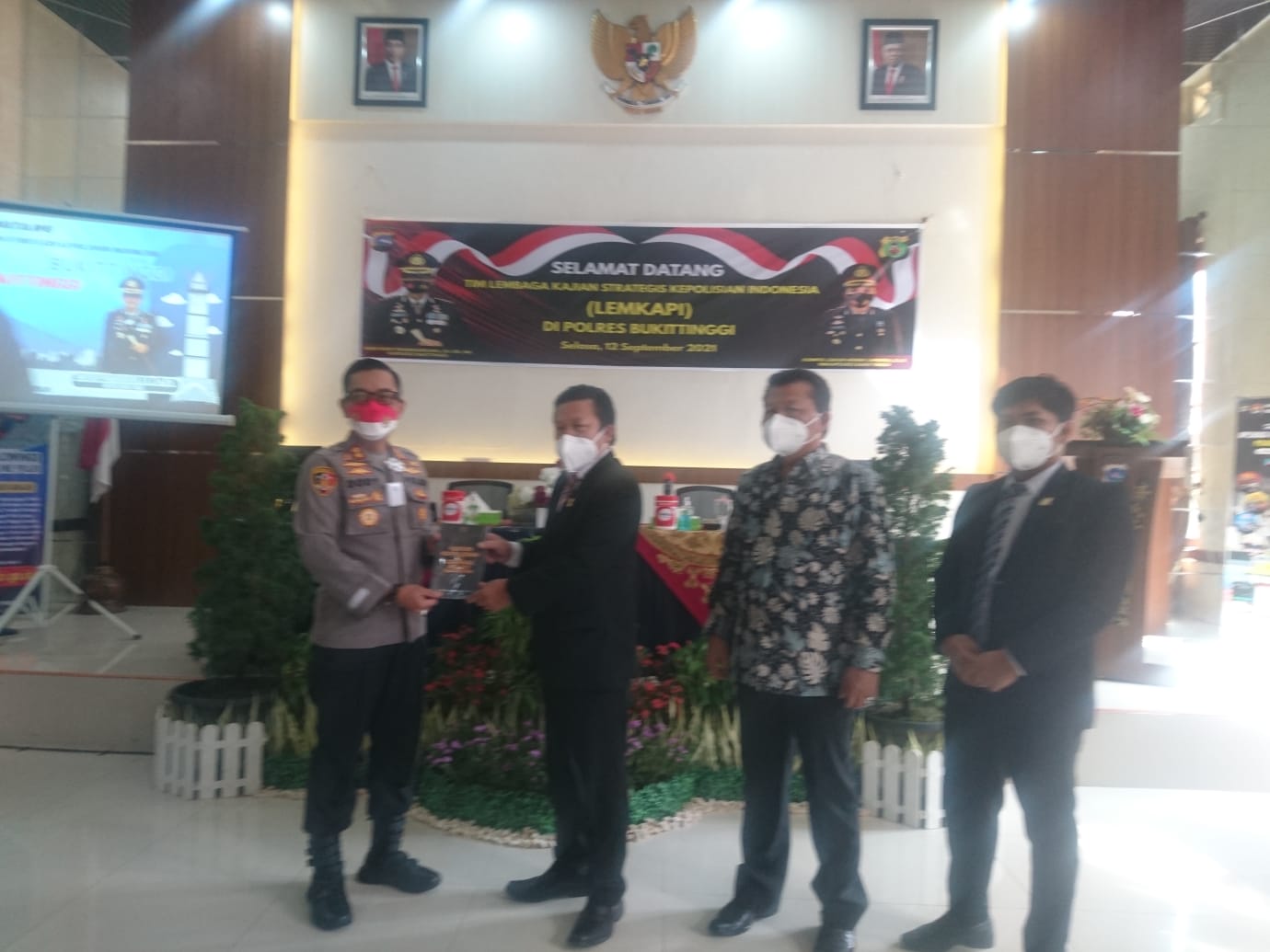 Polres Bukittinggi Terima Penghargaan Presisi Award dari LEMKAPI