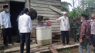 Bupati dan Wabup Pasbar Laksanakan ‘Jumat Berkah’ di Masjid Nurul Iman Ophir