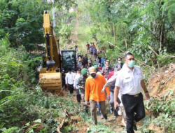 Bupati Solok Bersama Masyarakat Nagari Tanjung Balik, Goro Buka Jalan Usaha Tani 