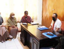 Sidang Sengketa Informasi KI Sumbar, PT Taspen dan LAI Selesai di Ruang Mediasi