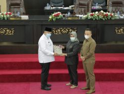 Wako Solok Sampaikan Nota Penjelasan Ranperda APBD Tahun Anggaran 2022