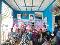 Peringati Hari Ibu, GWO Pasbar Santuni masyarakat Kurang Mampu